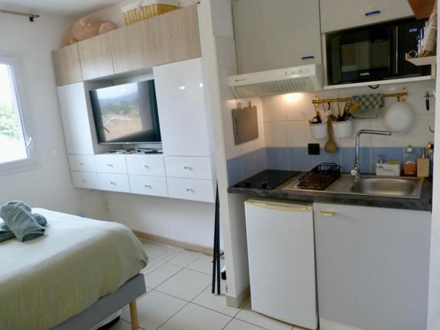 Charmant Studio Le Clos D'Aix Parking Prive Gratuit Et Piscine Aix-en-Provence Exterior foto